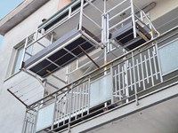 Balcony scaffolding 