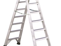 P1 industrial stepladder