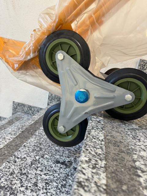 Uplift stair climber handtruck wheel